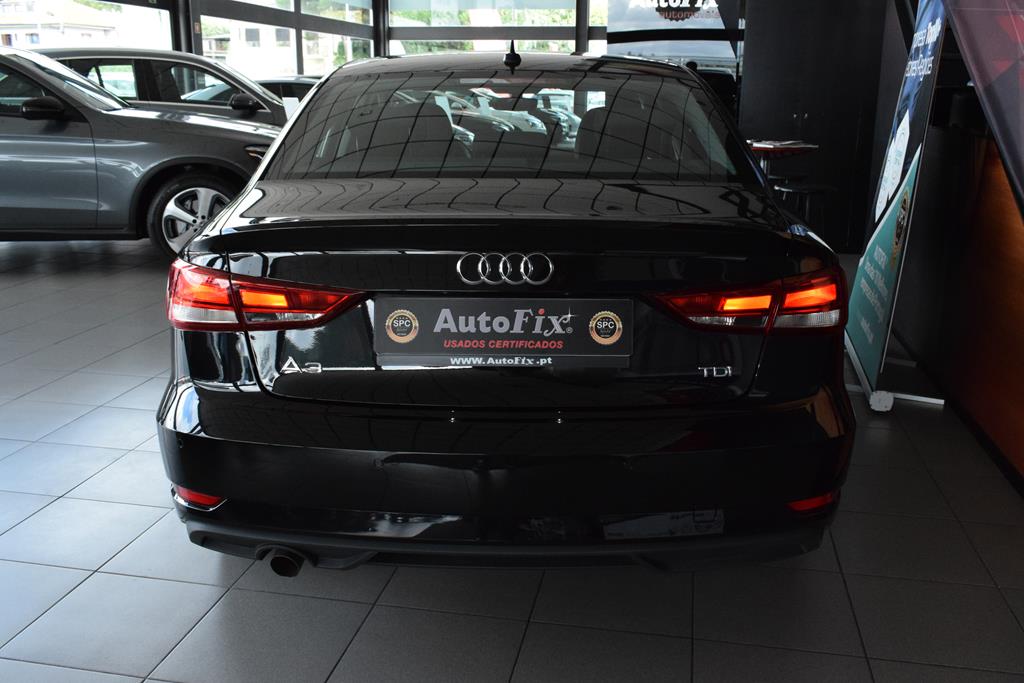 AUDI A3 LIMOUSINE 1,6L 116