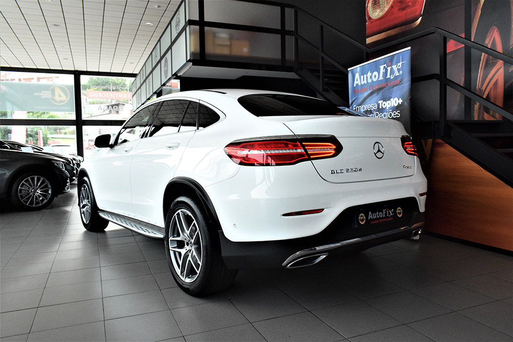 MERCEDES-BENZ GLC 250 D COUPÉ AMG LINE AUTO 4-MATIC 204 CV