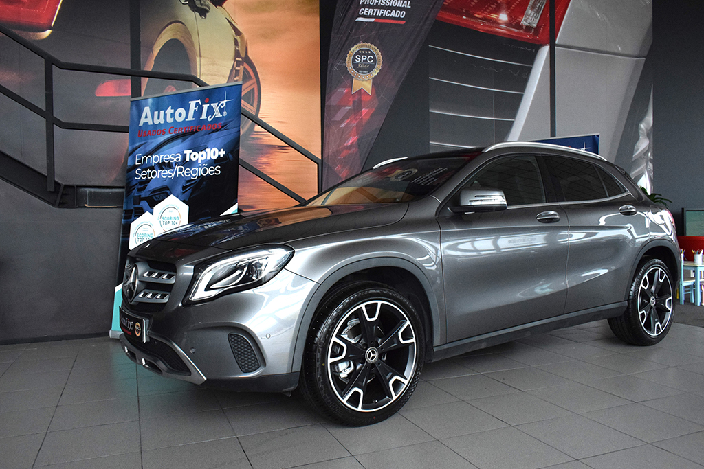 MERCEDES-BENZ GLA 220 D AMG LINE 170 CV