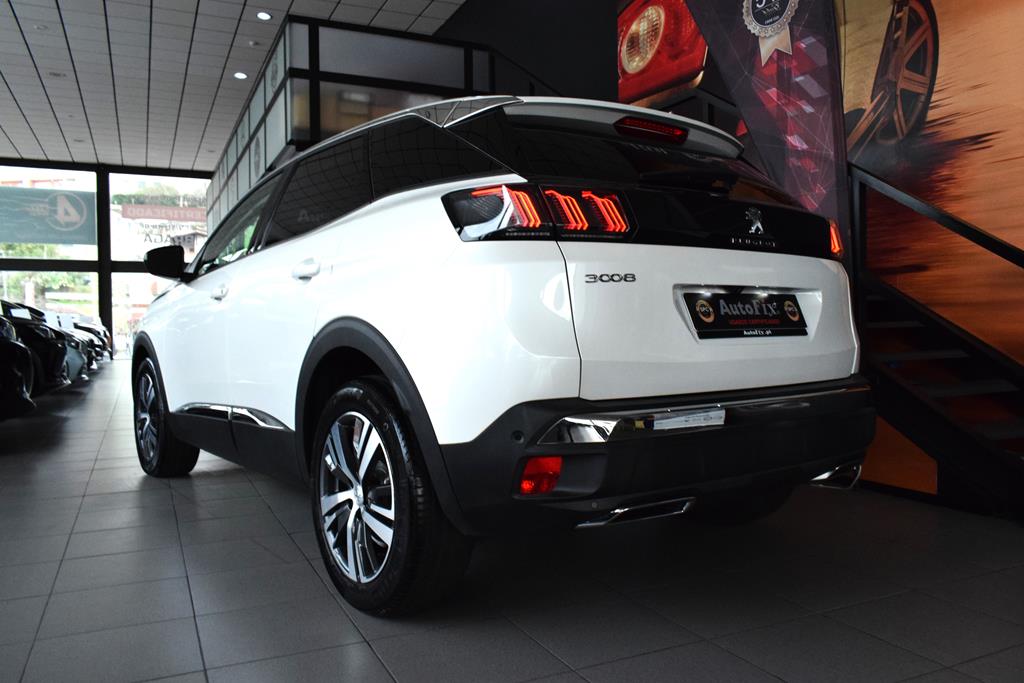 PEUGEOT 3008 1.5 BLUEHDI ALLURE 130 CV